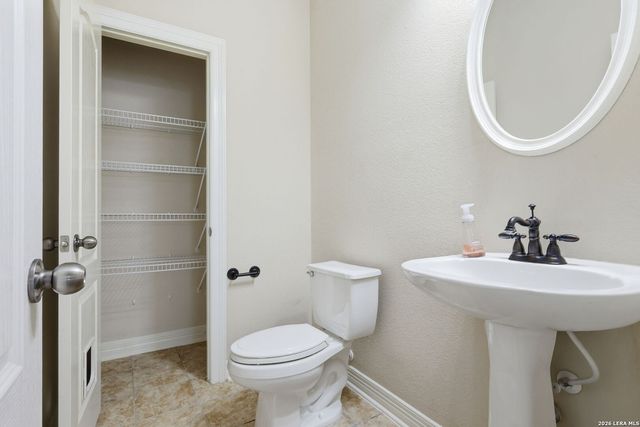 18711 Millhollow, San Antonio, TX 78258