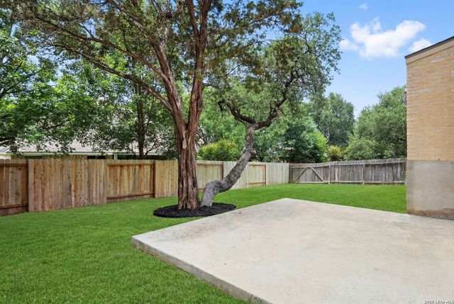 18711 Millhollow, San Antonio, TX 78258