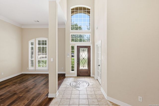 18711 Millhollow, San Antonio, TX 78258