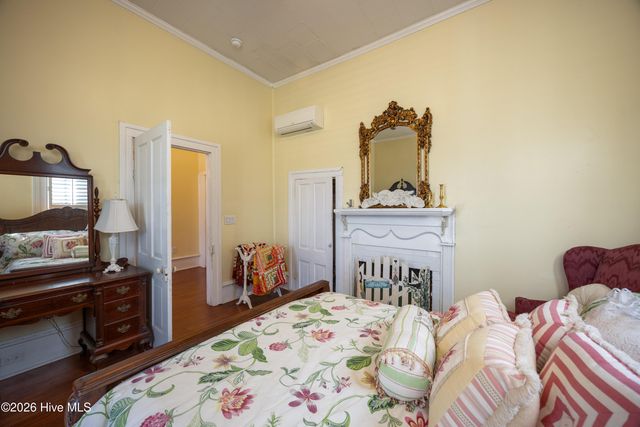 47 Enoch Road, Clinton, NC 28328