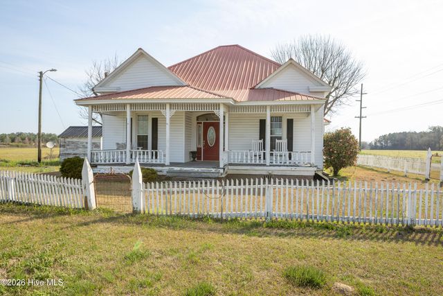 47 Enoch Road, Clinton, NC 28328