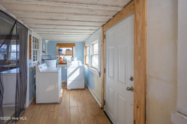 47 Enoch Road, Clinton, NC 28328