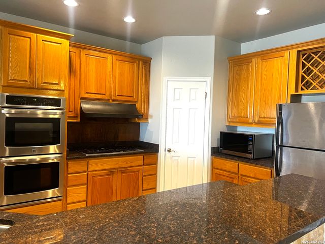 1816 Shepherds, Bulverde, TX 78163