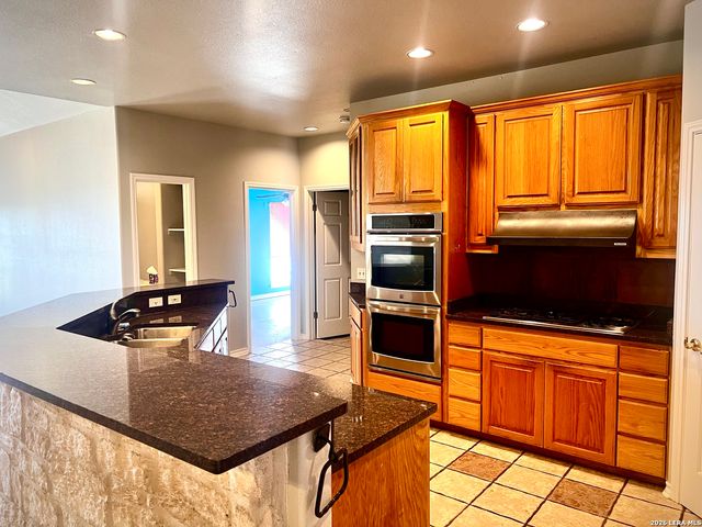 1816 Shepherds, Bulverde, TX 78163