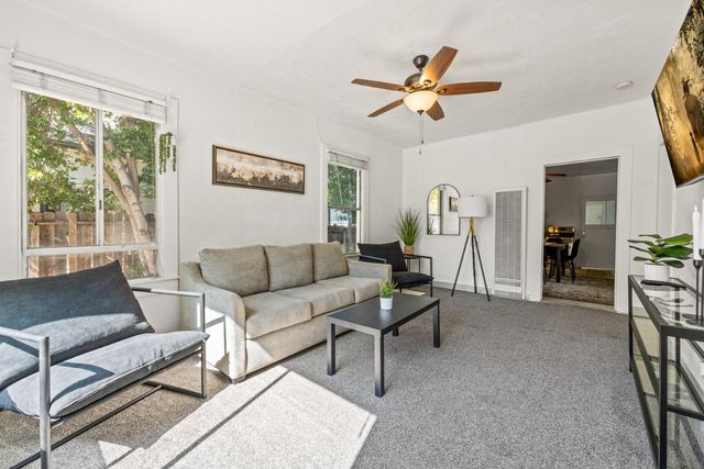 808 Main St, Roseville, CA 95678