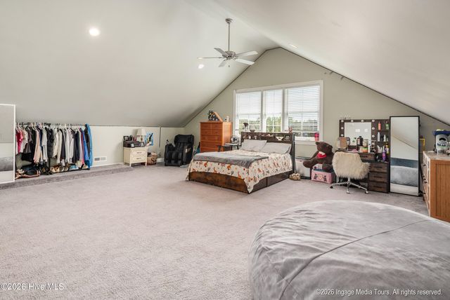 825 Ladle Drive, Greenville, NC 27858