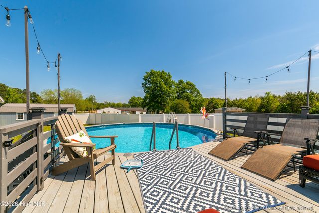 825 Ladle Drive, Greenville, NC 27858