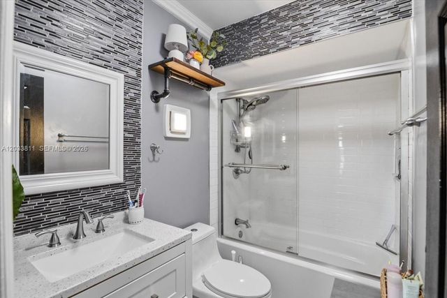 8008 SW 103rd Ave 8008, Miami, FL 33173