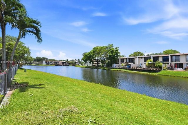 8008 SW 103rd Ave 8008, Miami, FL 33173