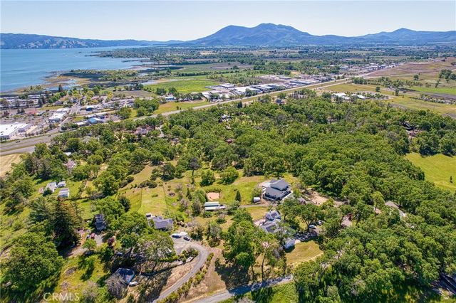 2210 Cedar Hill Way, Lakeport, CA 95453