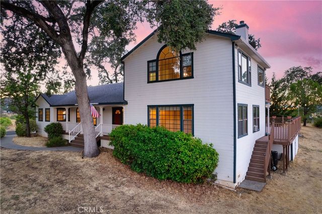 2210 Cedar Hill Way, Lakeport, CA 95453