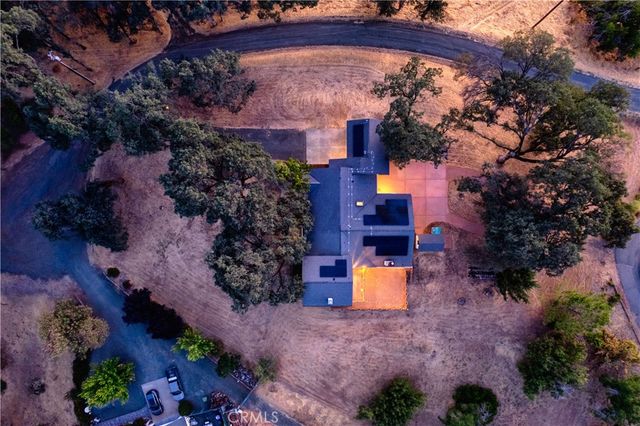 2210 Cedar Hill Way, Lakeport, CA 95453