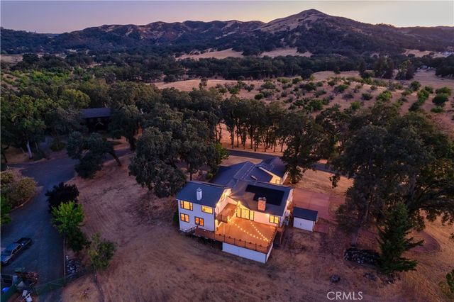 2210 Cedar Hill Way, Lakeport, CA 95453