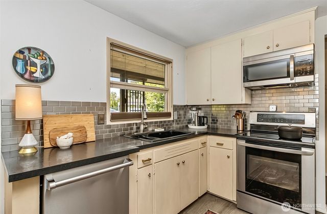 1202 Pine Avenue, Snohomish, WA 98290