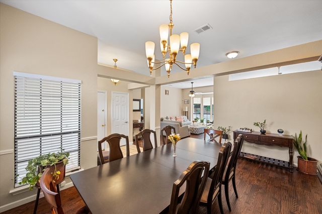 4137 Mapleridge Drive, Grapevine, TX 76051