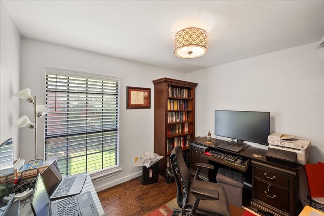 4137 Mapleridge Drive, Grapevine, TX 76051