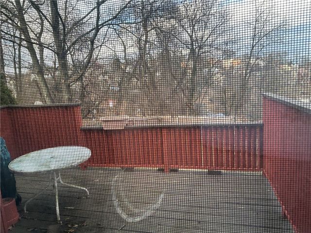 301 Meredith St, Carrick, PA 15210