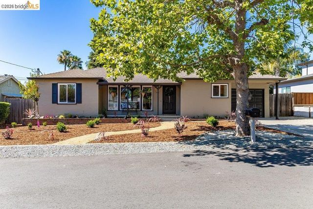 346 Valley View Rd, Pleasant Hill, CA 94523