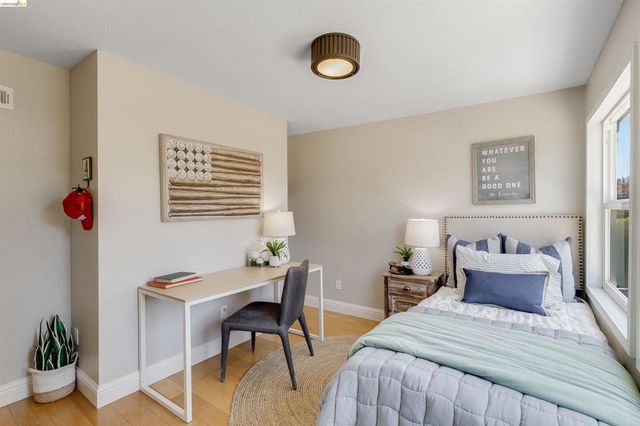 346 Valley View Rd, Pleasant Hill, CA 94523