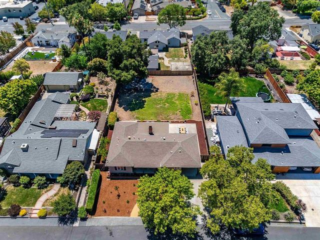 346 Valley View Rd, Pleasant Hill, CA 94523