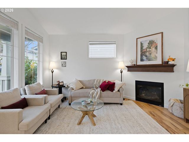 5646 K St, Washougal, WA 98671