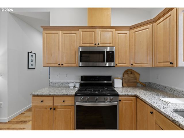 5646 K St, Washougal, WA 98671