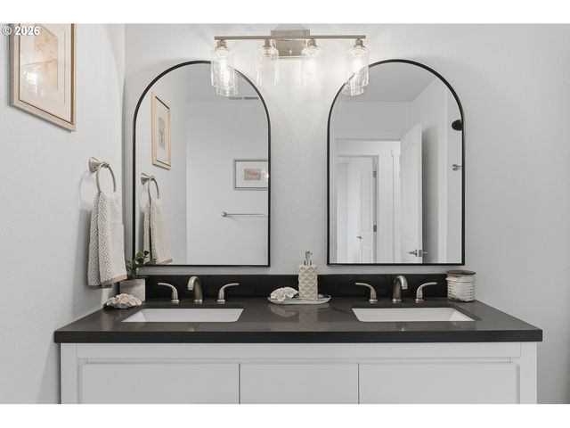 5646 K St, Washougal, WA 98671