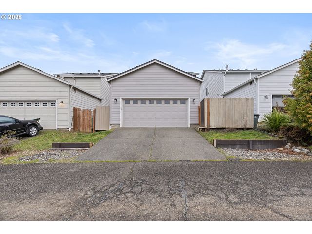 5646 K St, Washougal, WA 98671