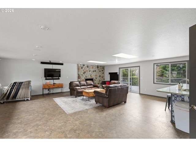 5646 K St, Washougal, WA 98671