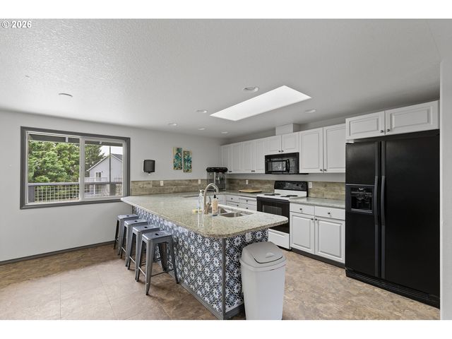 5646 K St, Washougal, WA 98671