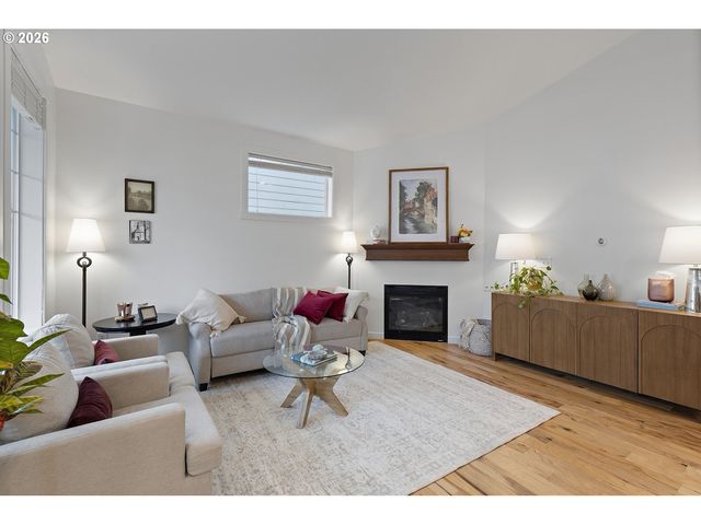 5646 K St, Washougal, WA 98671