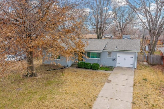 217 E Filmore, Mulvane, KS 67110