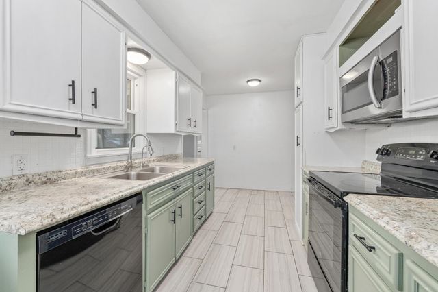 217 E Filmore, Mulvane, KS 67110