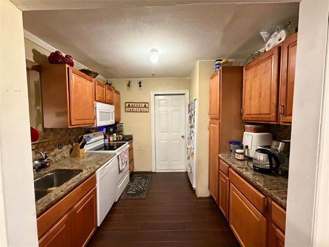 13669 Charcoal Lane, Farmers Branch, TX 75234