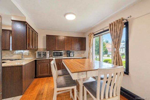131 N 5th Street, New Hyde Park, NY 11040