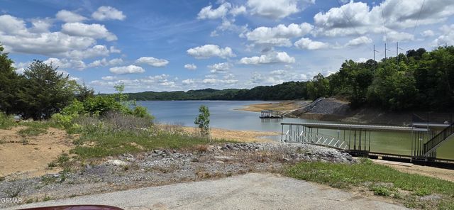 78 Harbor Ridge Lane, Dandridge, TN 37725