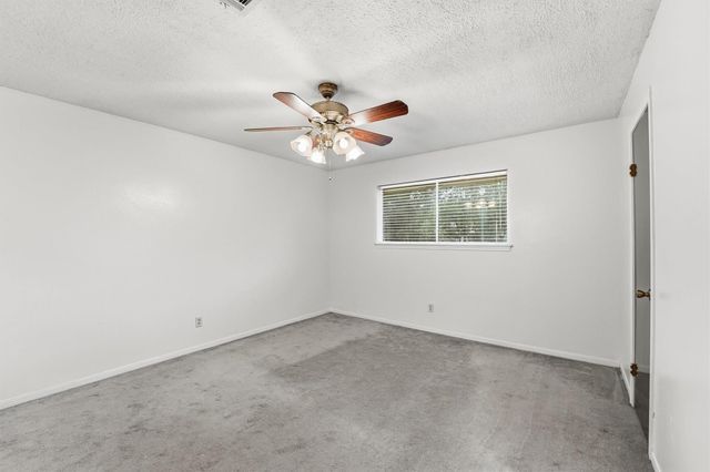 3303 Holy Road, Crosby, TX 77532