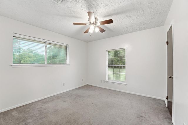 3303 Holy Road, Crosby, TX 77532
