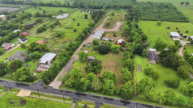 3303 Holy Road, Crosby, TX 77532