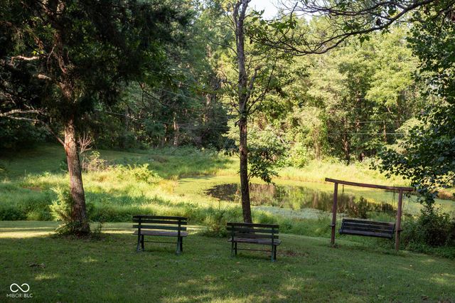 9312 Spearsville Road, Morgantown, IN 46160