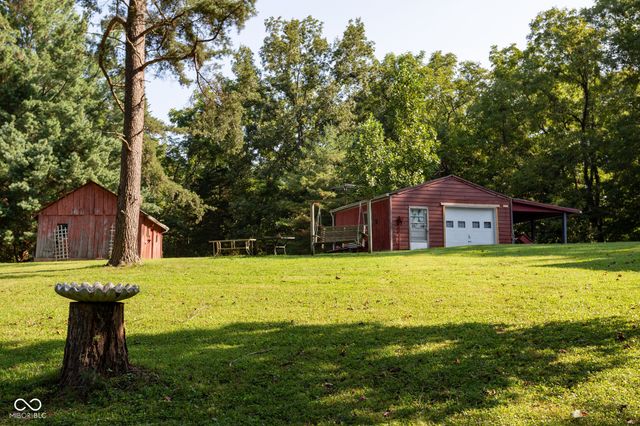 9312 Spearsville Road, Morgantown, IN 46160