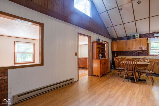 9312 Spearsville Road, Morgantown, IN 46160