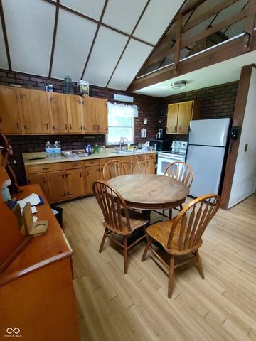 9312 Spearsville Road, Morgantown, IN 46160