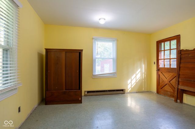 9312 Spearsville Road, Morgantown, IN 46160
