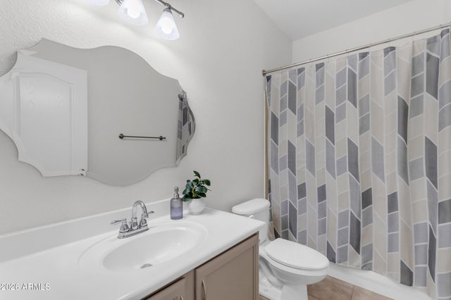 1121 E RANCH Court, Gilbert, AZ 85296