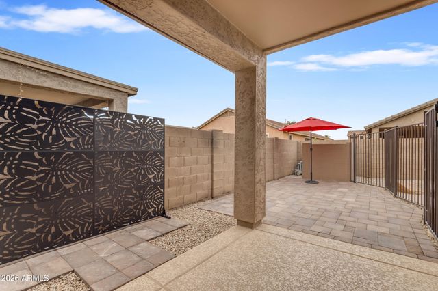 1121 E RANCH Court, Gilbert, AZ 85296