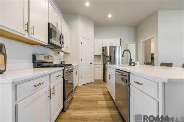 41449 Cozy Way, Gonzales, LA 70737