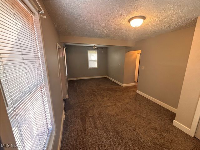 1453 Woodbirch Avenue, Akron, OH 44314