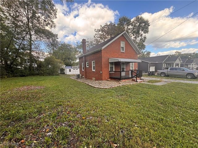 1453 Woodbirch Avenue, Akron, OH 44314