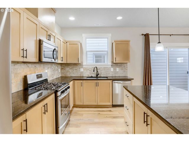 14948 Nw SHACKELFORD Rd, Portland, OR 97229